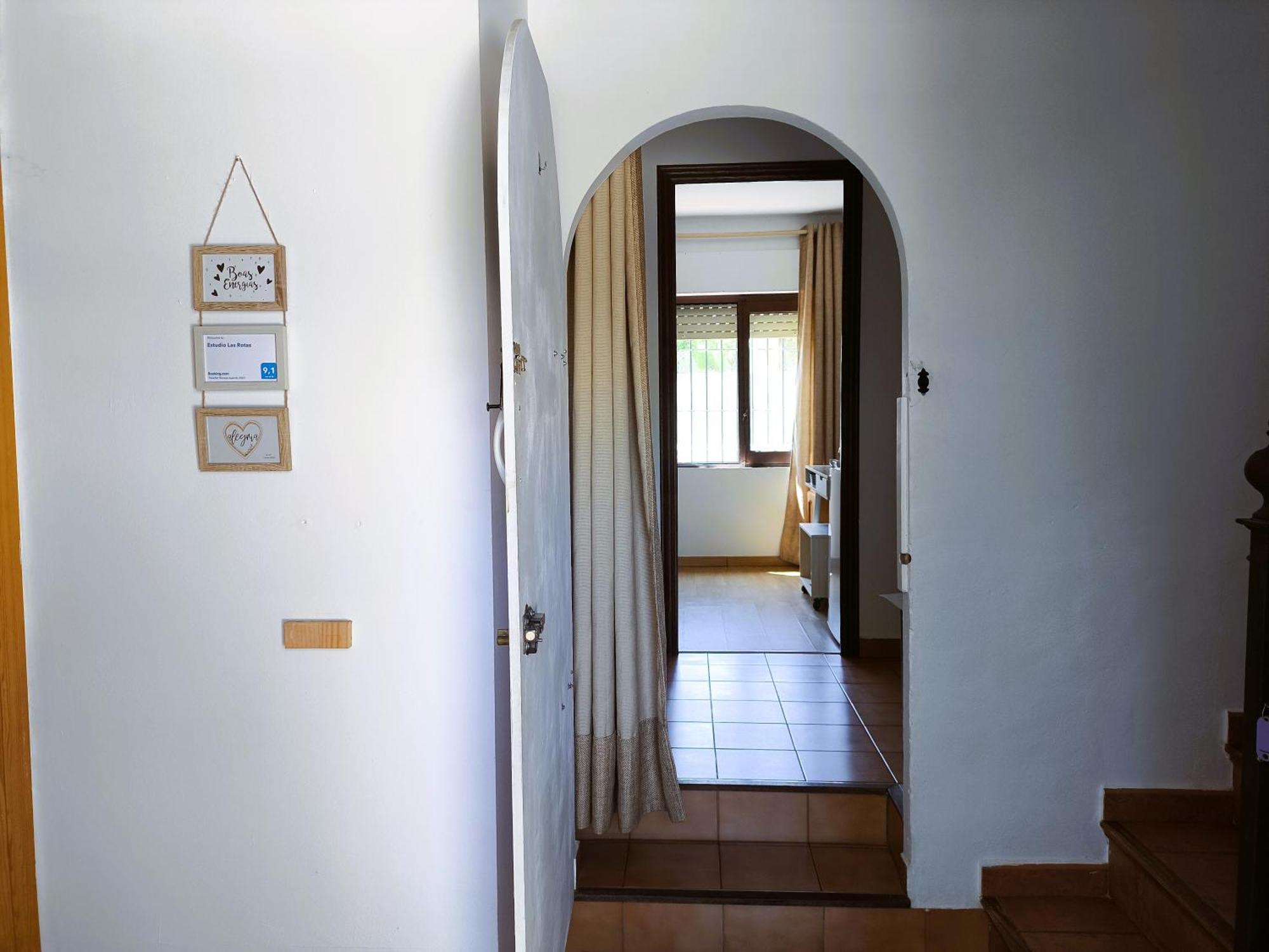 Estudio Las Rotas Дения Экстерьер фото
